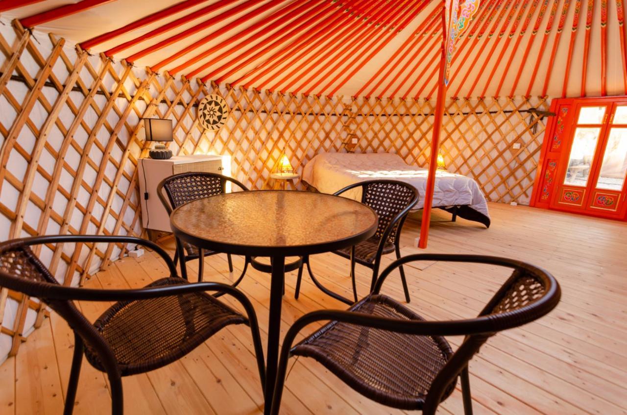 Camping El Roble Valderrobres Buitenkant foto