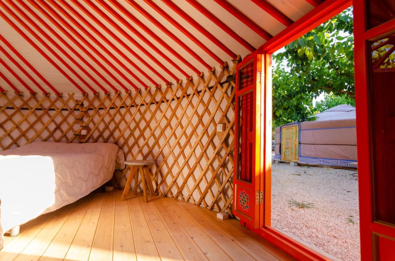 Camping El Roble Valderrobres Buitenkant foto